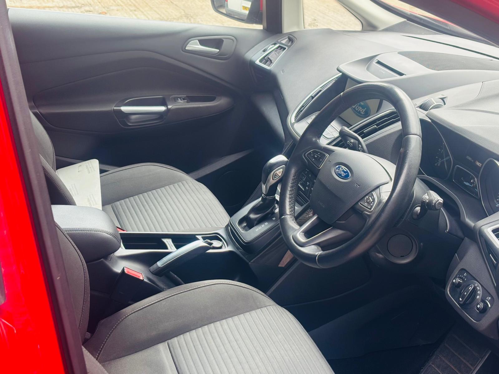 Ford Grand C-Max 1.5 TDCi Titanium MPV 5dr Diesel Powershift Euro 6 (s/s) (Nav) (120 ps)