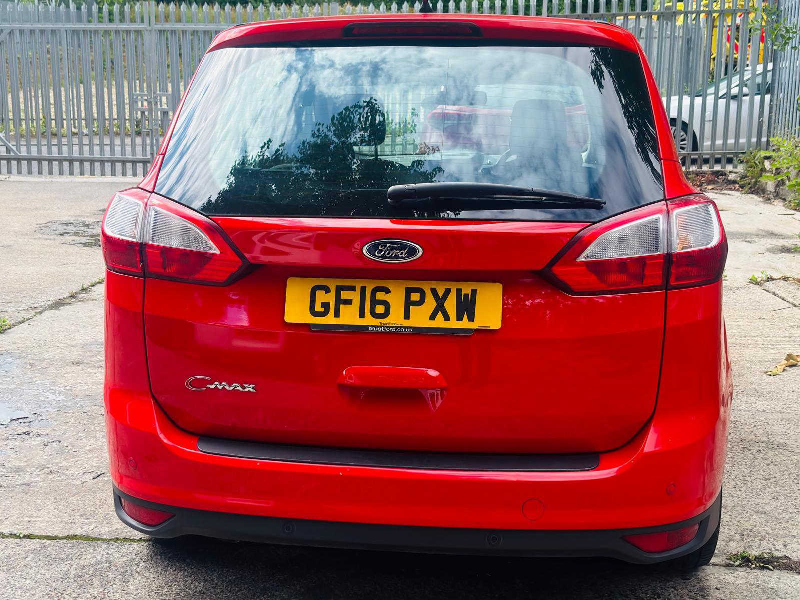 Ford Grand C-Max 1.5 TDCi Titanium MPV 5dr Diesel Powershift Euro 6 (s/s) (Nav) (120 ps)