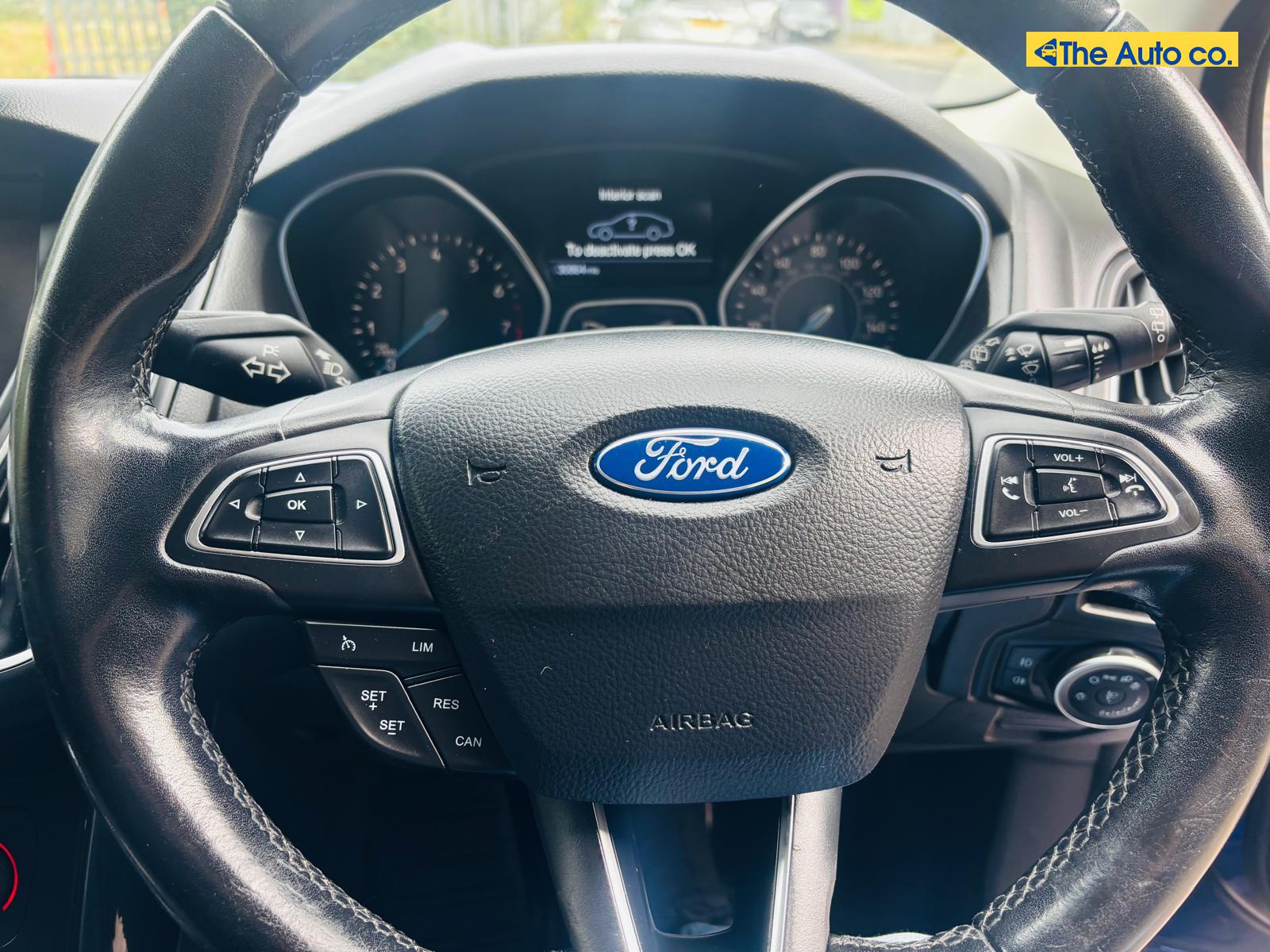 Ford Focus 1.6 Titanium Hatchback 5dr Petrol Powershift Euro 6 (125 ps)