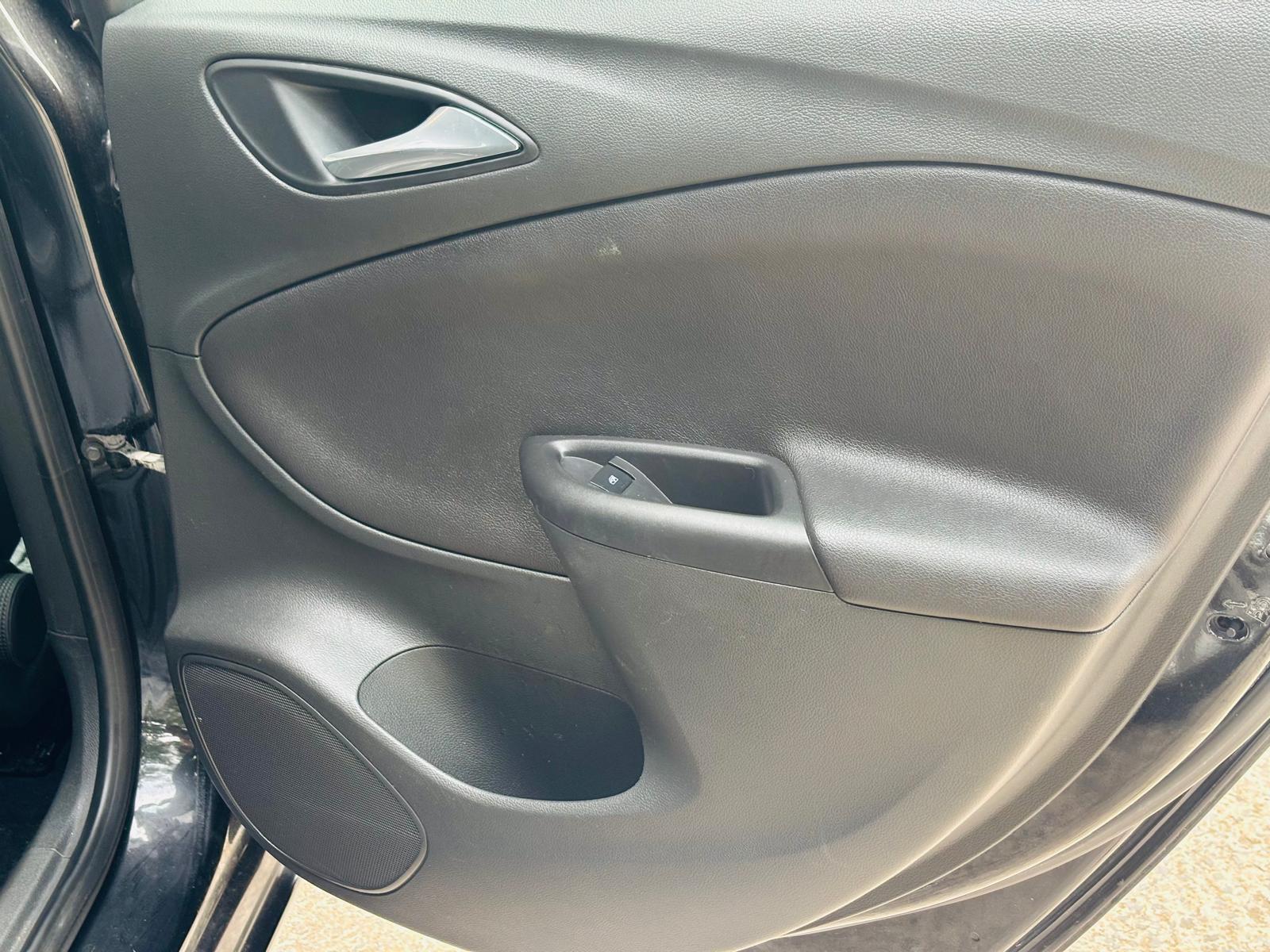 Vauxhall Astra 1.4i Turbo Elite Nav Hatchback 5dr Petrol Manual Euro 6 (150 ps)