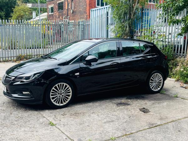 Vauxhall Astra 1.4i Turbo Elite Nav Hatchback 5dr Petrol Manual Euro 6 (150 ps)