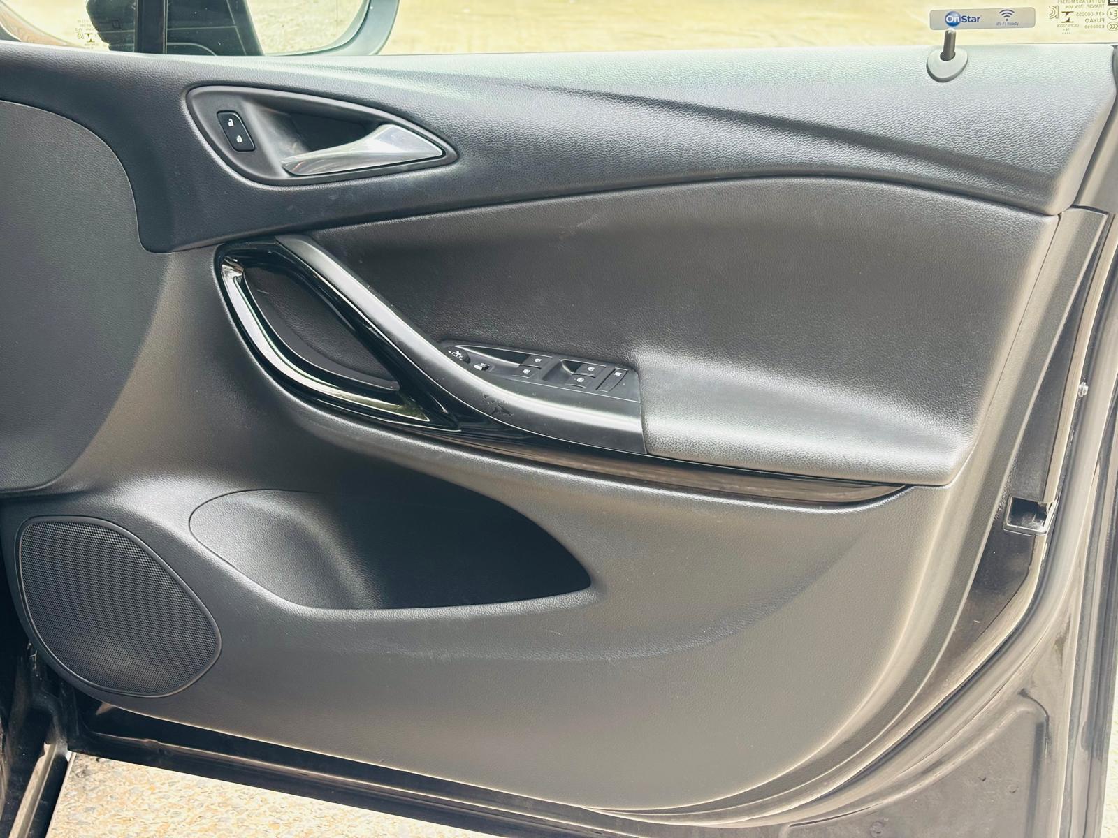 Vauxhall Astra 1.4i Turbo Elite Nav Hatchback 5dr Petrol Manual Euro 6 (150 ps)