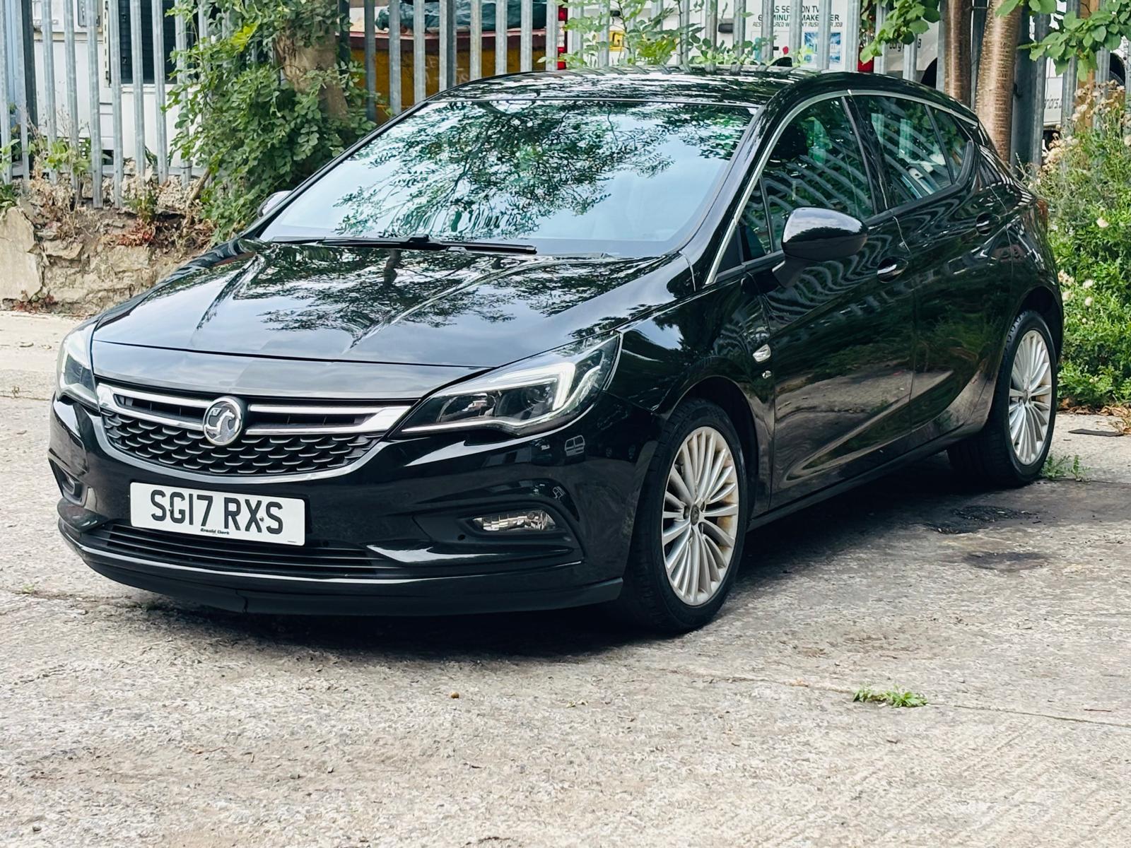 Vauxhall Astra 1.4i Turbo Elite Nav Hatchback 5dr Petrol Manual Euro 6 (150 ps)