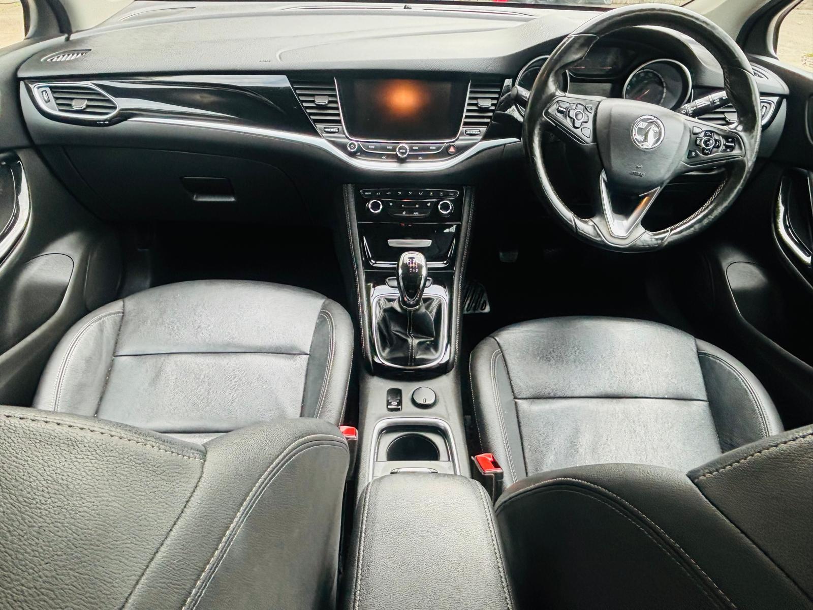 Vauxhall Astra 1.4i Turbo Elite Nav Hatchback 5dr Petrol Manual Euro 6 (150 ps)