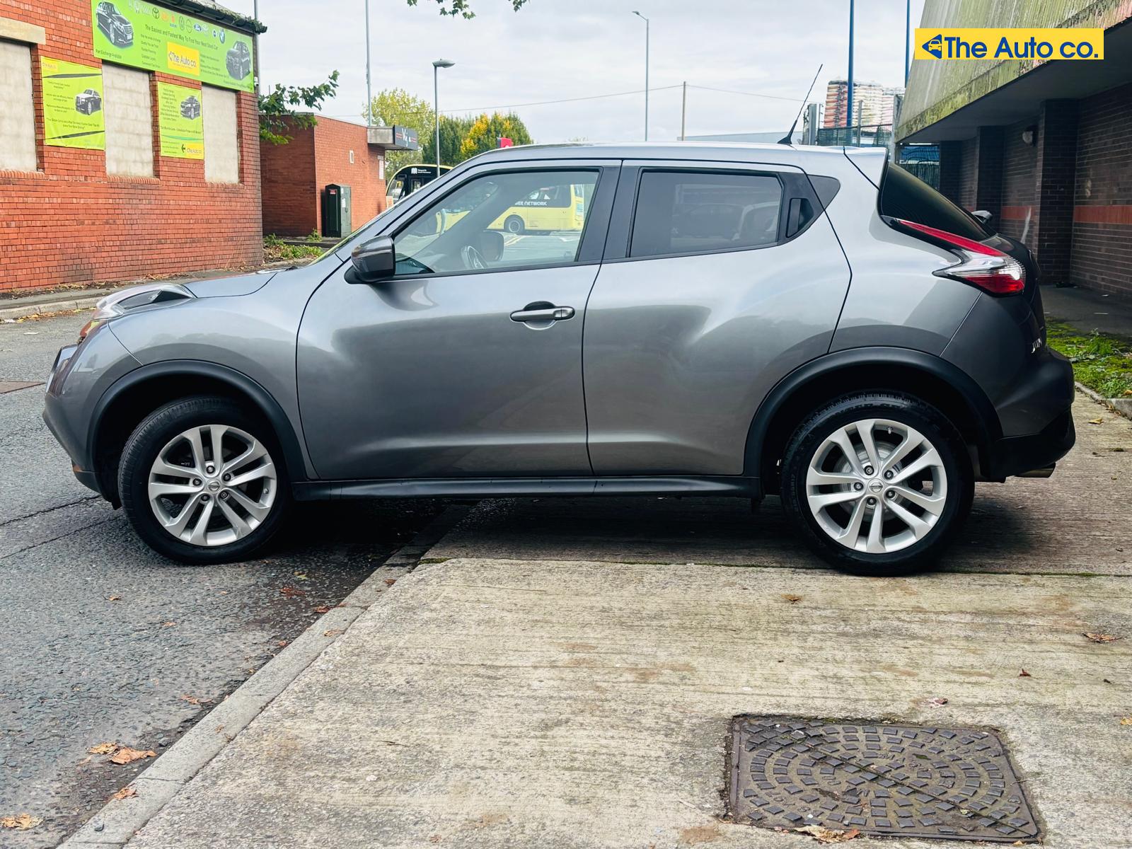 Nissan Juke 1.2 DIG-T Acenta Premium SUV 5dr Petrol Manual 6Spd Euro 5 (s/s) (115 ps)