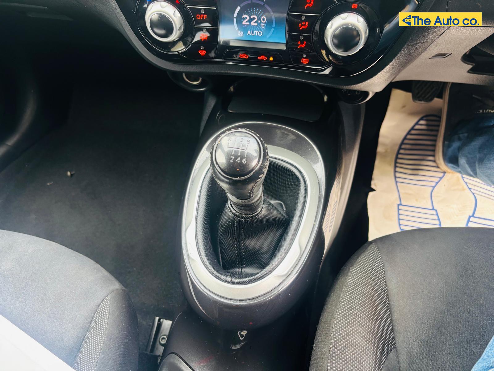 Nissan Juke 1.2 DIG-T Acenta Premium SUV 5dr Petrol Manual 6Spd Euro 5 (s/s) (115 ps)