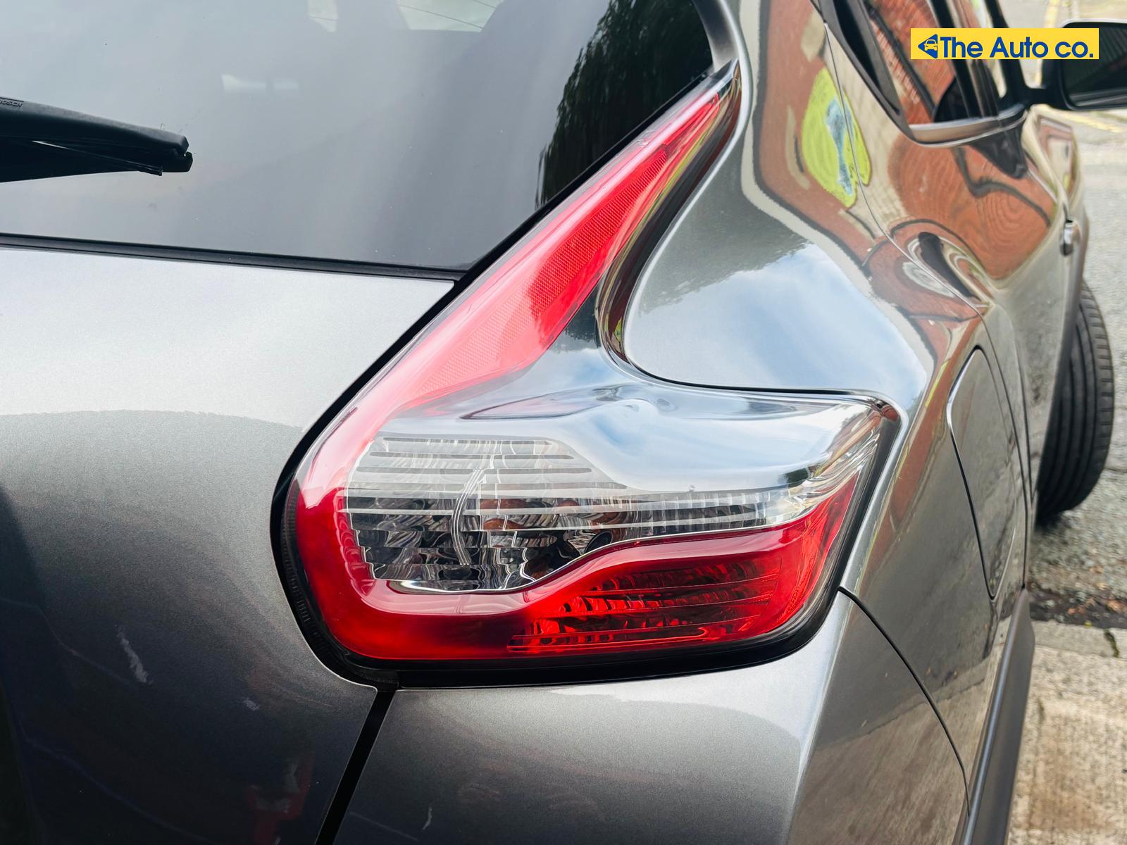 Nissan Juke 1.2 DIG-T Acenta Premium SUV 5dr Petrol Manual 6Spd Euro 5 (s/s) (115 ps)