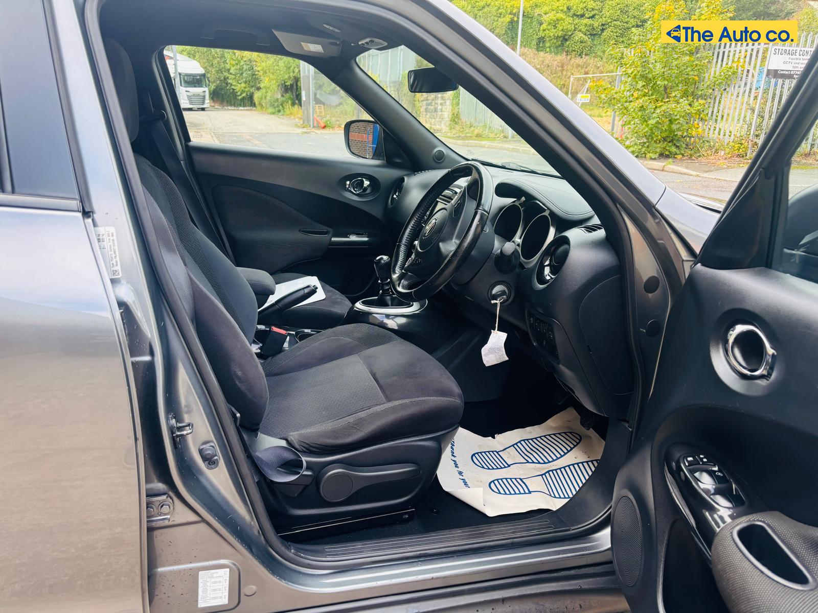 Nissan Juke 1.2 DIG-T Acenta Premium SUV 5dr Petrol Manual 6Spd Euro 5 (s/s) (115 ps)