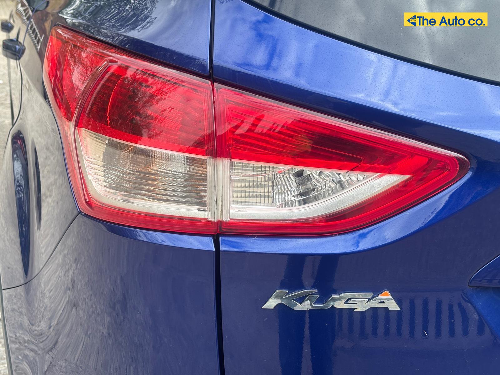 Ford Kuga 2.0 TDCi Titanium SUV 5dr Diesel Powershift AWD Euro 6 (s/s) (180 ps)