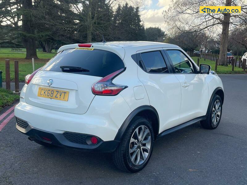 Nissan Juke 1.6 Tekna SUV 5dr Petrol XTRON Euro 6 (117 ps)