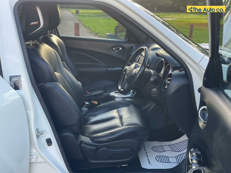 Nissan Juke 1.6 Tekna SUV 5dr Petrol XTRON Euro 6 (117 ps)