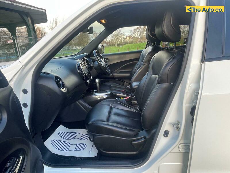 Nissan Juke 1.6 Tekna SUV 5dr Petrol XTRON Euro 6 (117 ps)