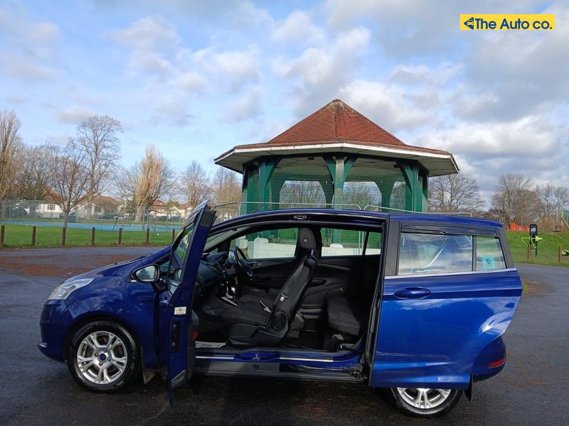 Ford B-Max 1.6 Zetec Navigator MPV 5dr Petrol Powershift Euro 6 (105 ps)