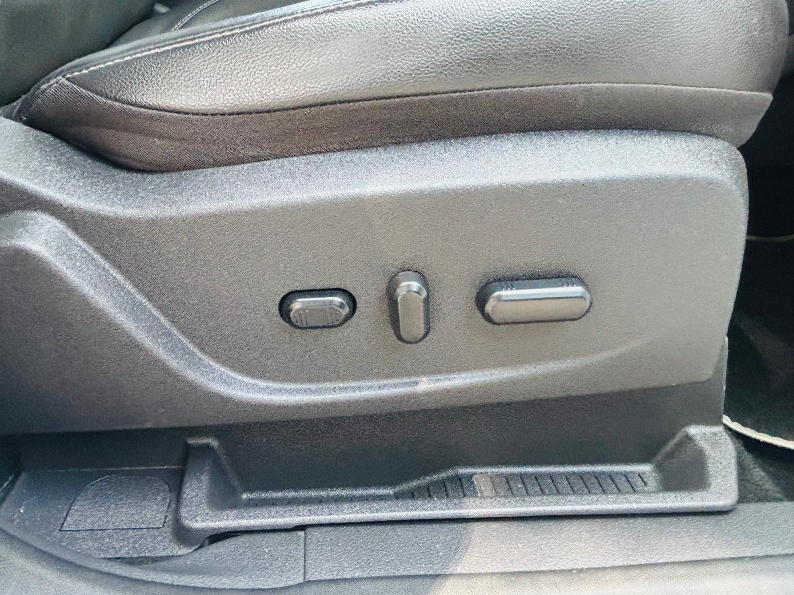 Ford Kuga 2.0 TDCi Titanium X Sport SUV 5dr Diesel Powershift AWD Euro 6 (s/s) (180 ps)