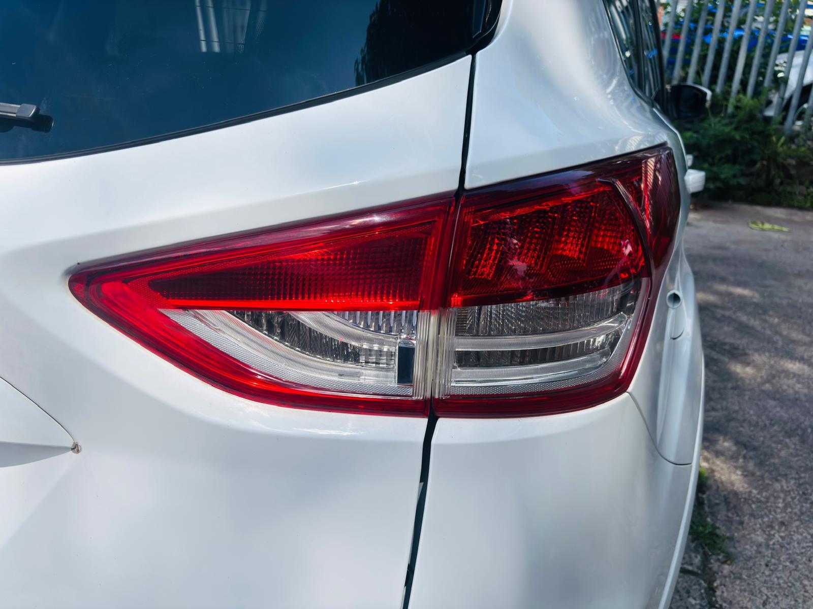 Ford Kuga 2.0 TDCi Titanium X Sport SUV 5dr Diesel Powershift AWD Euro 6 (s/s) (180 ps)