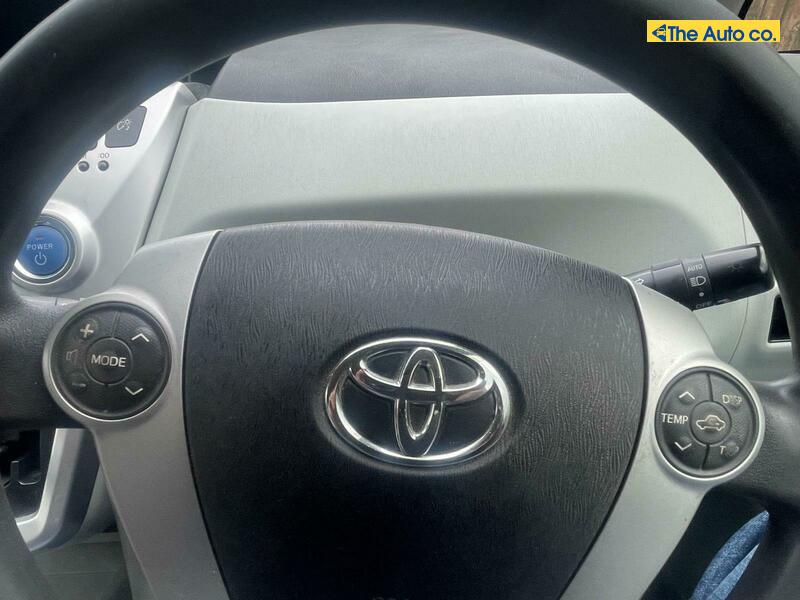 Toyota Prius 1.8 VVT-h T Spirit Hatchback 5dr Petrol Hybrid CVT Euro 5 (s/s) (136 ps)