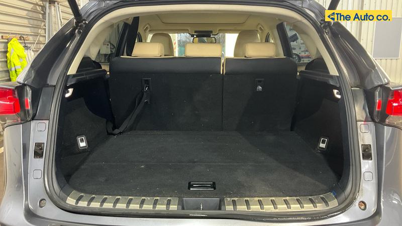 Lexus NX 2.5 300h Luxury SUV 5dr Petrol Hybrid E-CVT 4WD Euro 6 (s/s) (197 ps)