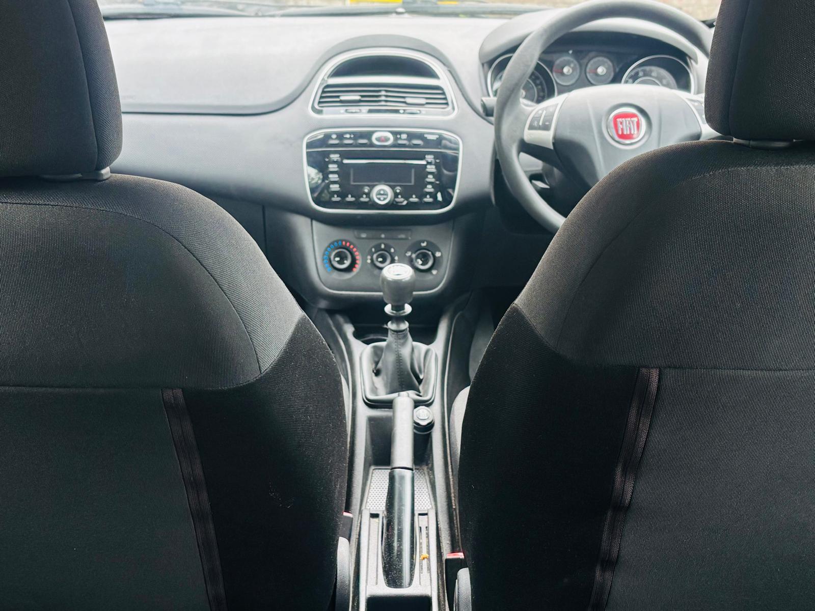 Fiat Punto 1.2 Pop Hatchback 5dr Petrol Euro 6 (69 bhp)